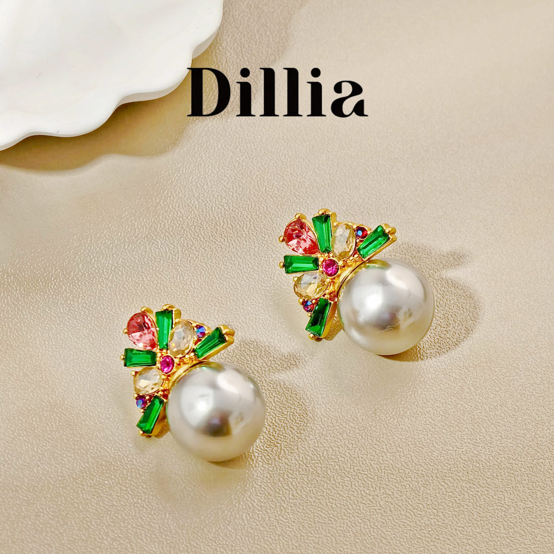 Vintage Christmas from Dillia Jewerly