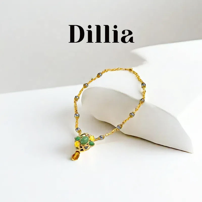 Colorful Flower Shape Amber Pendant Necklace