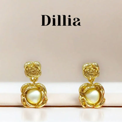 Elegant Golden Jewelry Set with Vintage Turquoise-Like Stones