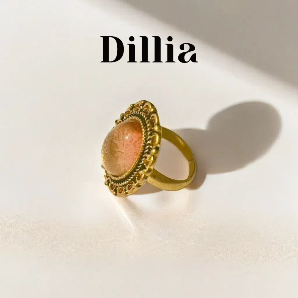 Elegant Vintage Style Gold Plated Amber Ring