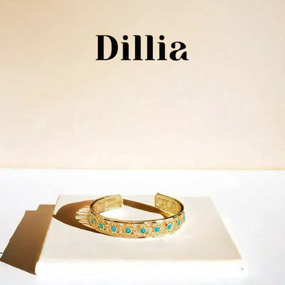 Elegant Golden Jewelry Set with Vintage Turquoise-Like Stones