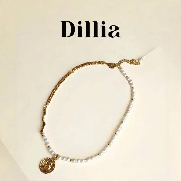 Gold Coin Pendant Freshwater Rice Pearl Necklace